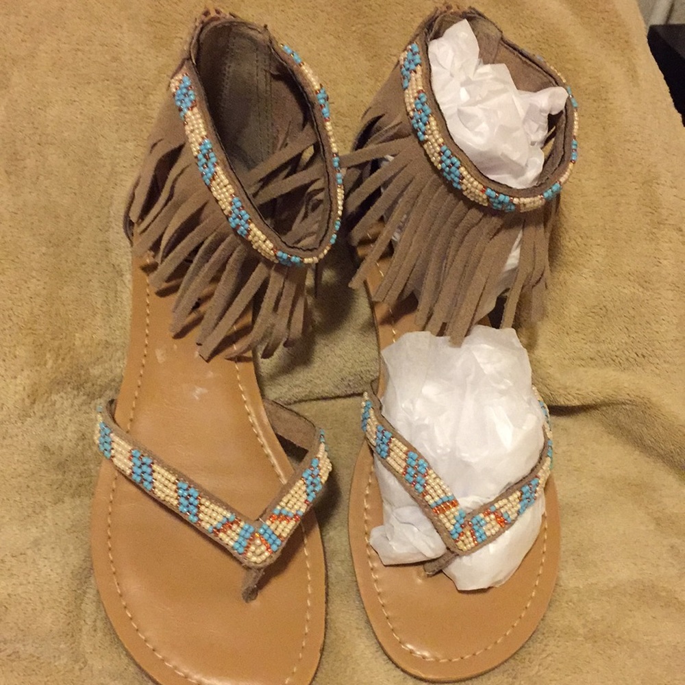 $10SALE❣️Minnetonka Sandals